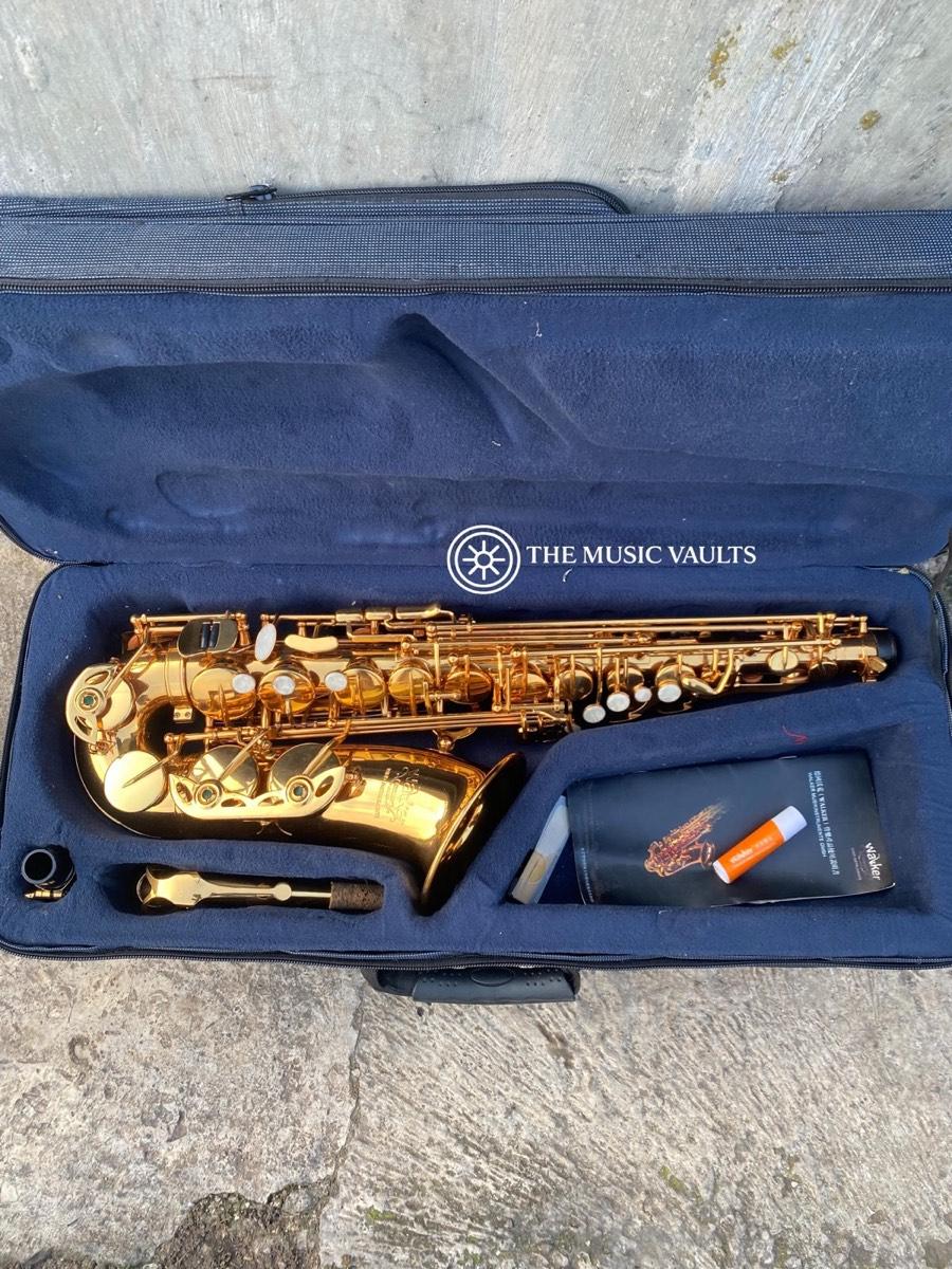 Walker Gold Lacquer Alto
